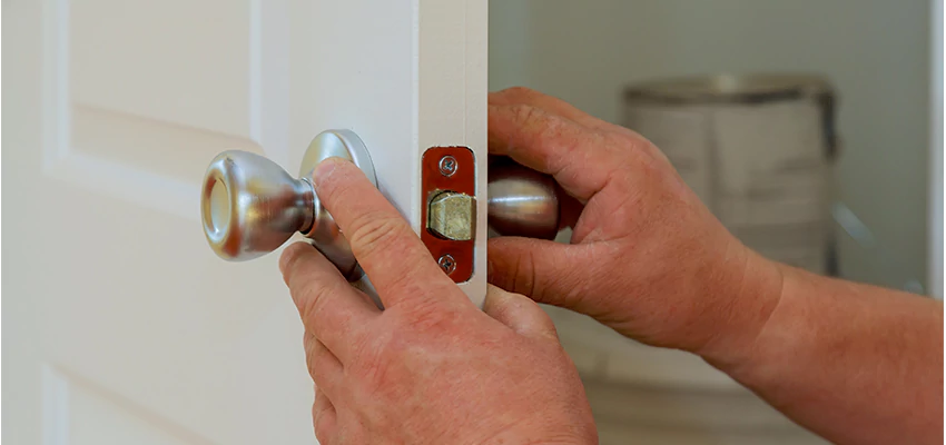 AAA Locksmiths For lock Replacement in Temple City, California