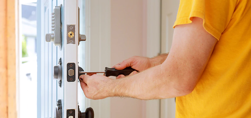 Eviction Locksmith For Key Fob Replacement Services in Temple City, CA